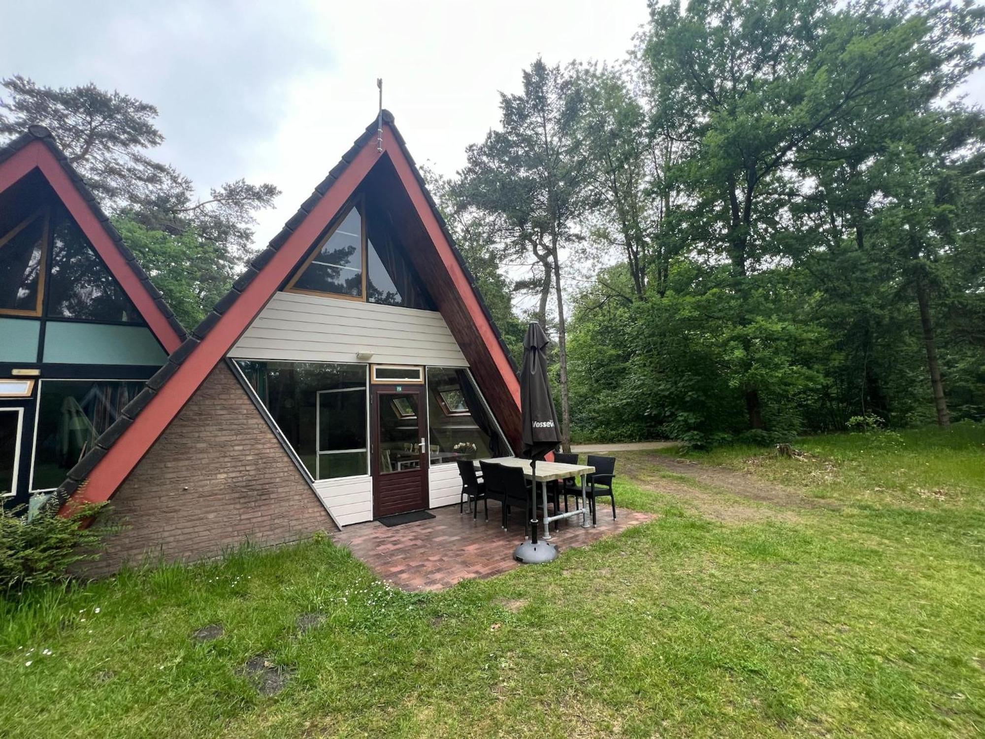 Modern Holiday Home In Stramproy In The Forest Dış mekan fotoğraf